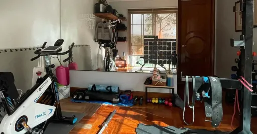 image for article Home Gym Essentials: What Equipment to Buy, Depending on Your Needs