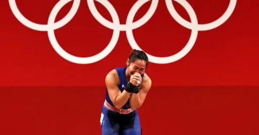 image for article Filipino Brands Celebrate Hidilyn Diaz for Winning the Olympic Gold