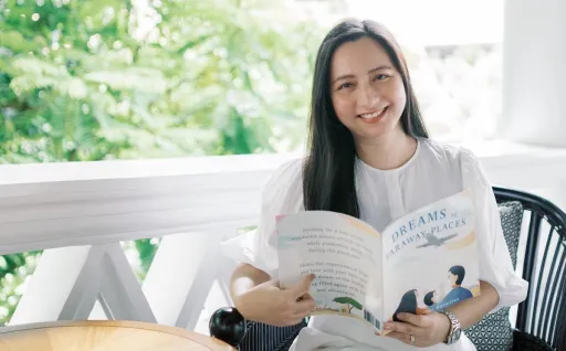 image for article Must-Read Interview: Pinay Who Authored Children’s Book About Travel Will Inspire You