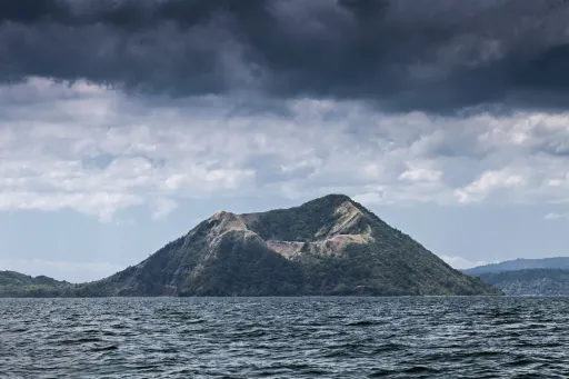 image for article Taal Volcano Eruption: Cancelled Flights, NAIA Updates, and Safety Tips