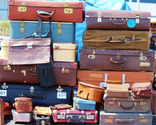 image for article Overpacking Woes: 6 Struggles of a Traveller Who Can Never Pack Light