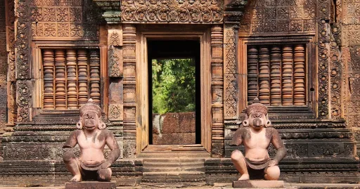 image for article Temple Run: 15 Beautiful Temples in Asia You Should Keep on Your Bucket List