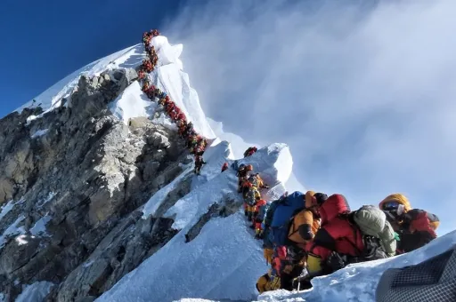 image for article Should Nepal Bar Inexperienced Climbers From Mount Everest?