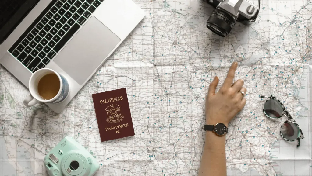 How to Score Free Flights: 8 Ways to Fly For FREE!