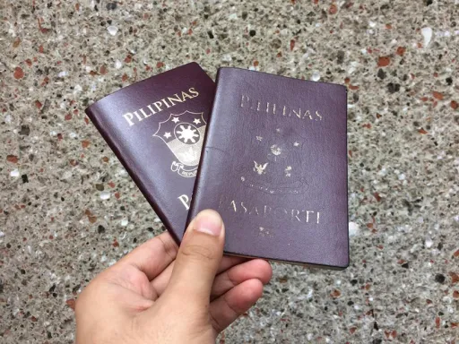 image for article 8 Things You Should NEVER Do To Your Philippine Passport