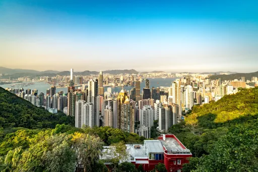 image for article Hong Kong on a Budget: Travel Guide & Money-Saving Tips for Filipinos