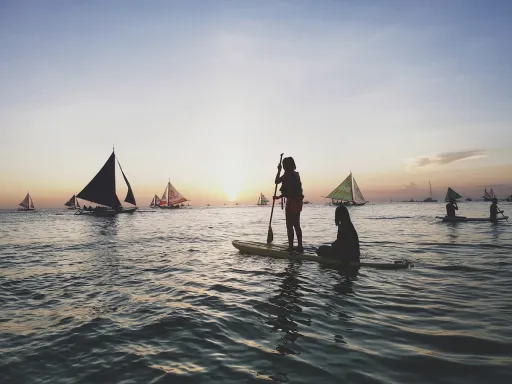 image for article The Sun Sets in Boracay: A Weekend Before Shutdown