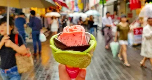 image for article Foodventure: 9 Street Foods To Eat In Myeongdong