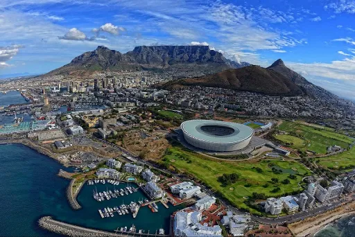 image for article A Filipino Traveller’s Guide to Cape Town, South Africa