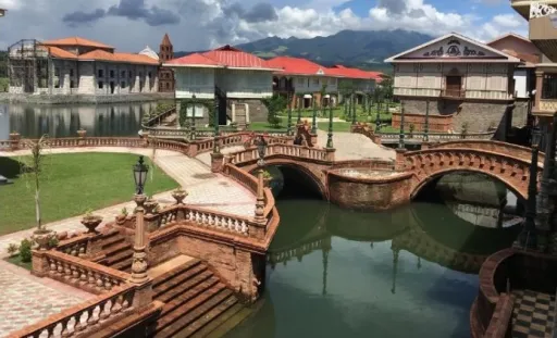 image for article How Las Casas Filipinas de Acuzar Made Me Love Philippine History