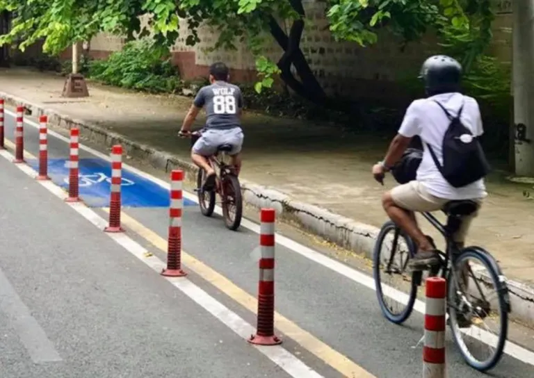 DOTR bike lane