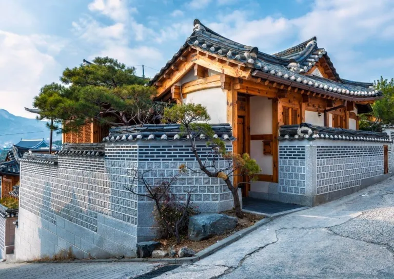 Bukchon Hanok Village tourist curfew