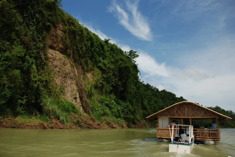 himiga-an river cruise in sagay city