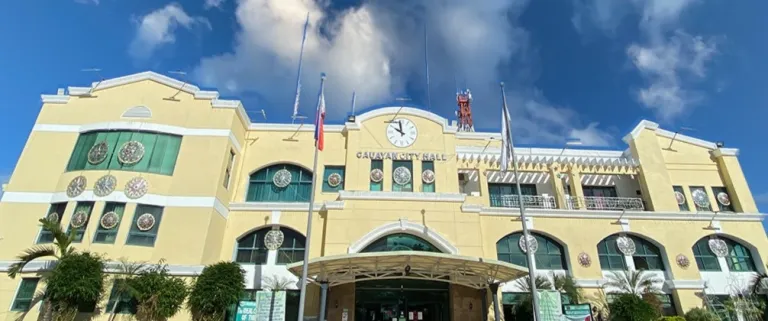 city hall of cauayan