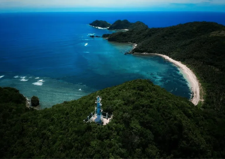 overview of the bote lighthouse 