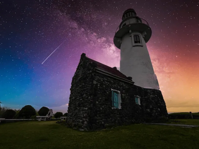 tayid lighthouse in batanes