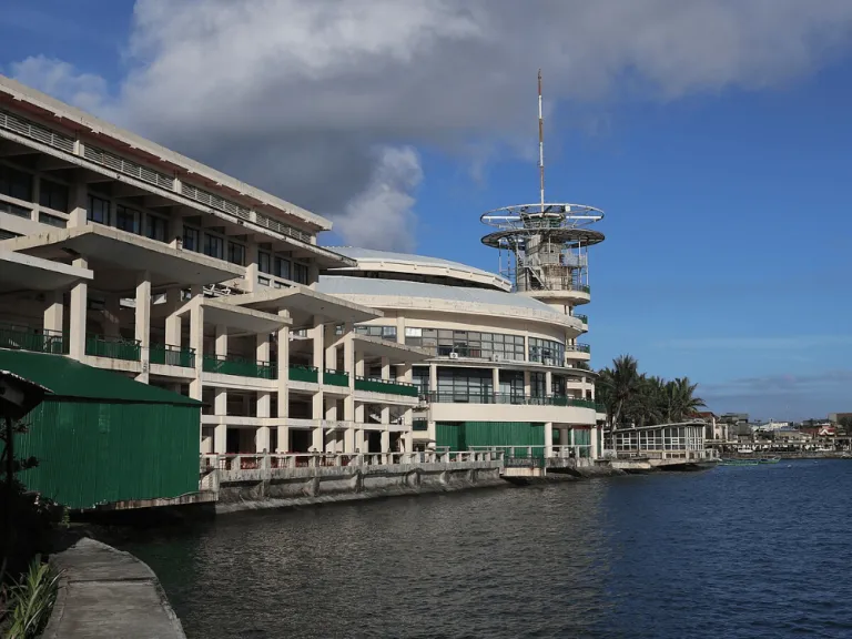 embarcadero legazpi