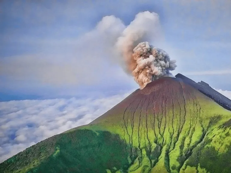 Mount Kanlaon in Negros Oriental