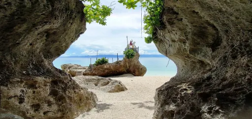 image for article Tangkaan Beach: Southern Leyte’s Hidden Little Boracay