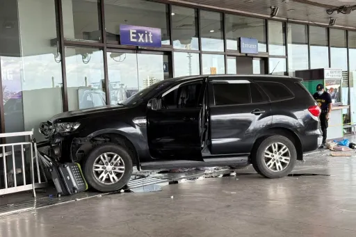 image for article Fatal crash at NAIA Terminal 1: lives lost and shockwaves felt