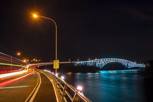 image for article San Juanico Bridge Restricts Vehicle Weight Amid Repairs