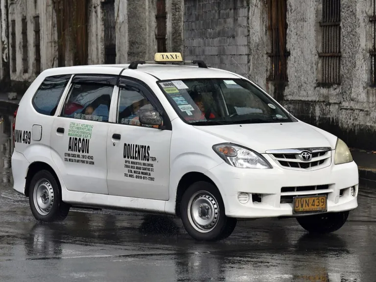 Taxis in Manila