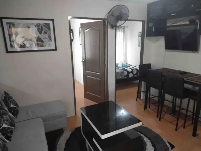Betzy&rsquo;s Place @ One Oasis 2bdrm@city centre 