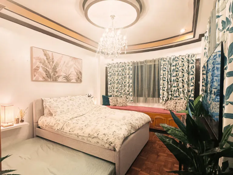 New House: Comfy /Downtown 