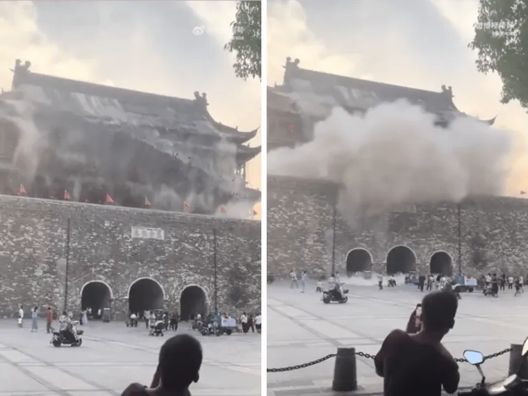 Fengyang Drum Tower Collapses