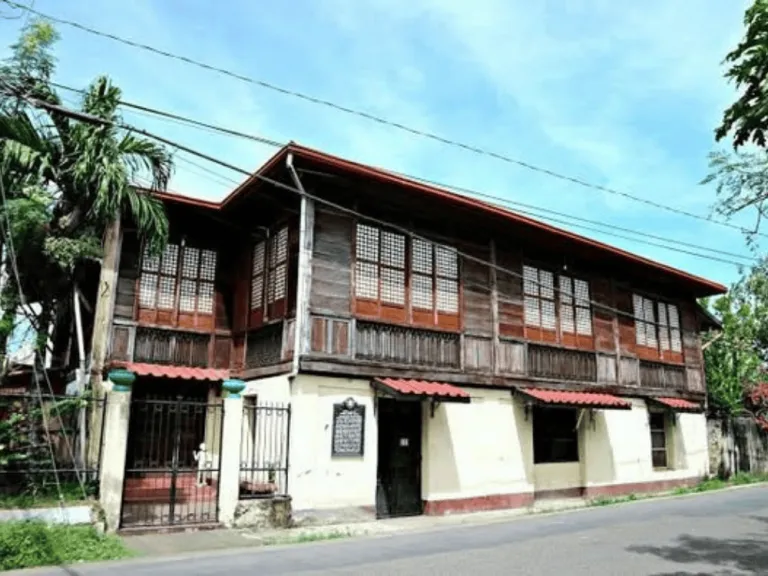 Manuel Roxas Shrine