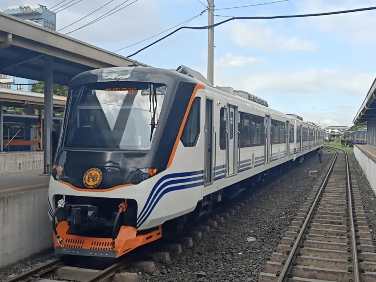 Tutuban PNR station