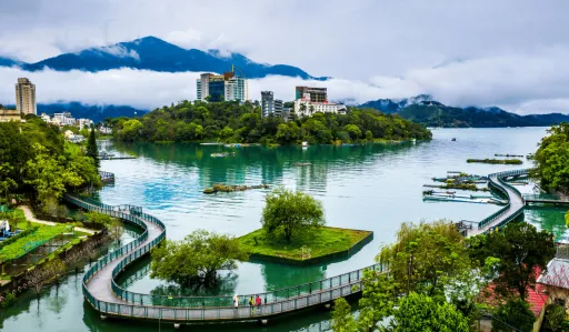 image for article Taiwan Extends Visa-Free Entry for Filipinos Until 2026: Here’s What You Need to Know
