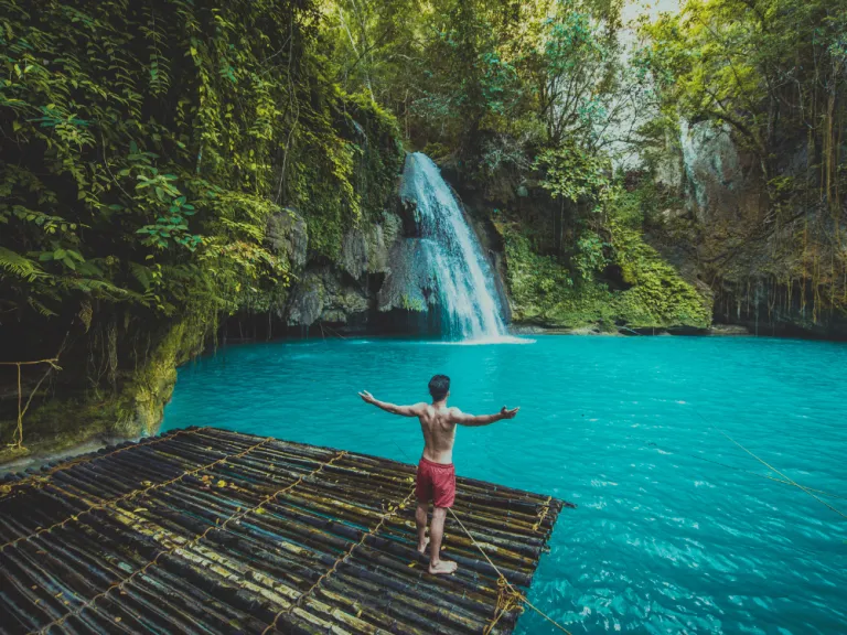Kawasan Falls 