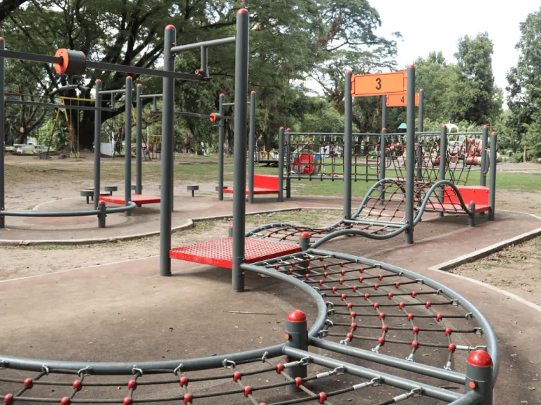Bicentennial Park, Clark Freeport Zone