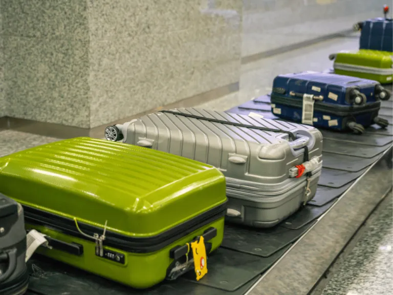 luggage conveyor