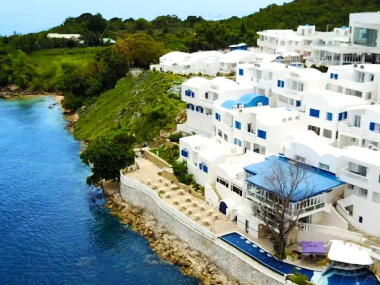 Santorini-inspired places in Philippines
