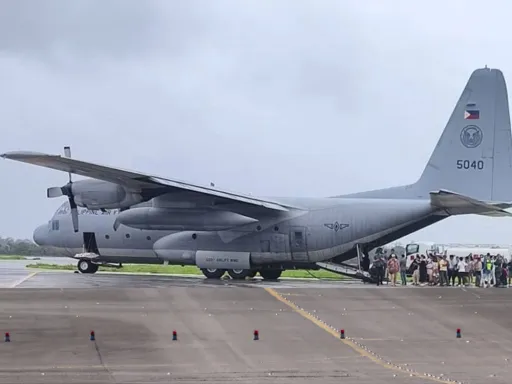 image for article Stranded Passengers in Batanes Rescued by Special PAF Relief Flight