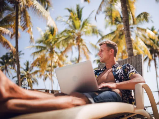 image for article Philippines Welcomes Remote Workers with New Digital Nomad Visa