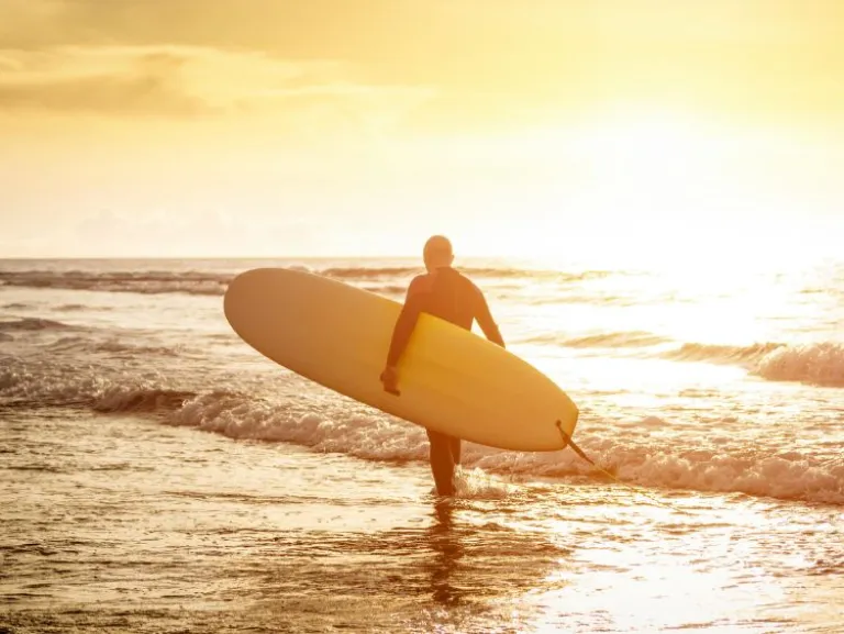 surfing spots in phillipines how much is the fare to siargao 30,000 pesos siargao travel cost expensive siargao how much do i need to travel to siargao
