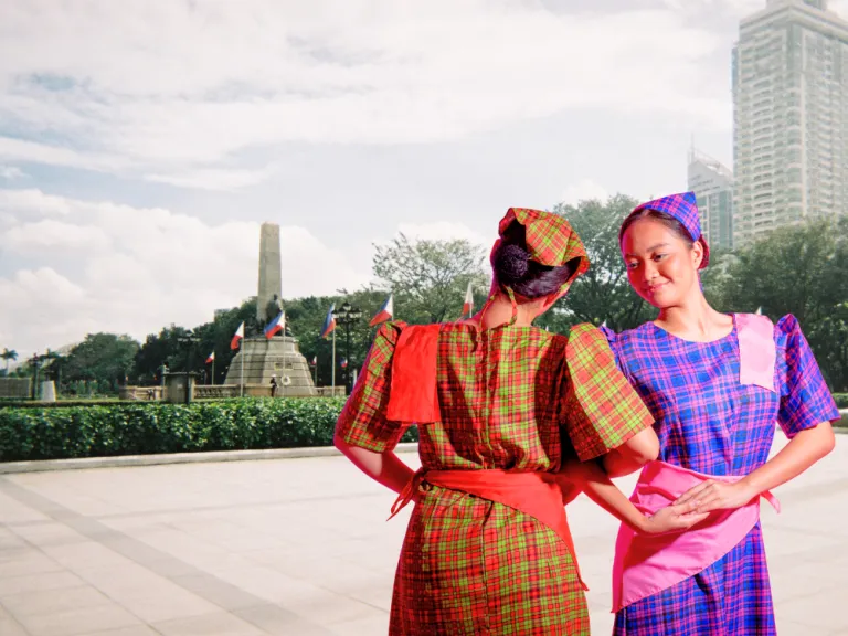 filipiniana rental rizal park luneta traditional filipino costume for rent new tourist activity in manila what to do in manila
