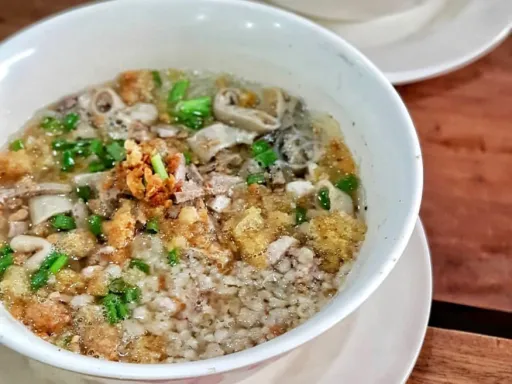 image for article Top 7 Must-Try Dishes From Iloilo, the Philippines’ City of Gastronomy