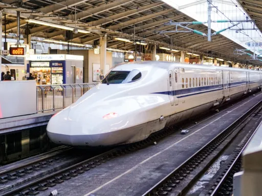 image for article Are We Finally Getting Japan-Level Trains? Japan’s Biggest Transport Firms Bid to Run PH’s Mega Railway Project