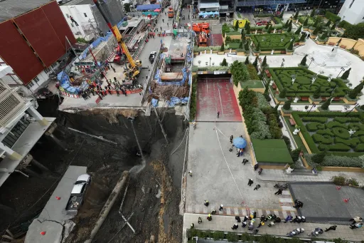 image for article Bangkok Sinkhole Disrupts City Centre, Should Filipino Tourists Be Worried?