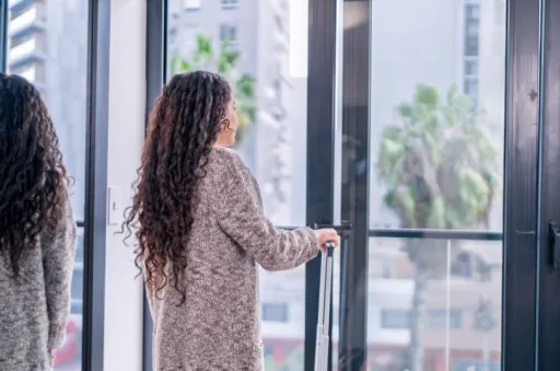 image for article Red Flags to Watch for Before Booking an Airbnb