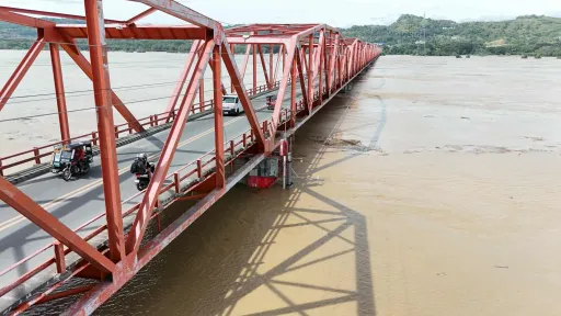 image for article Buntun Bridge in Tuguegarao Closed Due to Rising Water Levels