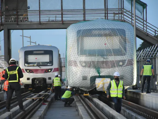 image for article Quezon City to Caloocan in Minutes: MRT-7 Sets 2027 Opening Date for 12 Stations