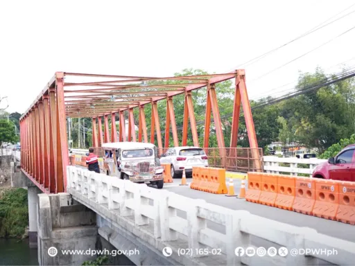 image for article Batangas City to Get New 4-Lane Bridge to Replace Aging "Bridge of Promise"