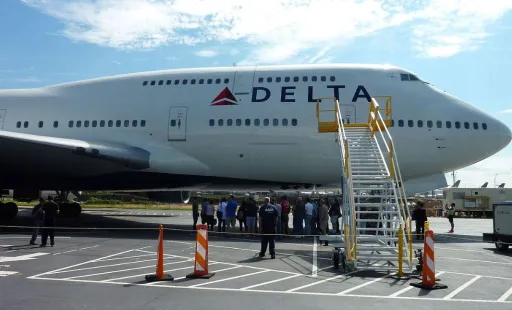 image for article Delta Air Lines Eyes Nonstop Los Angeles to Manila Flights by 2027