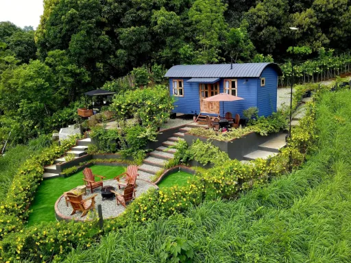 image for article Sleepy Shepherd Bulacan: Rates and Travel Guide to This Instagrammable Countryside-Style Airbnb