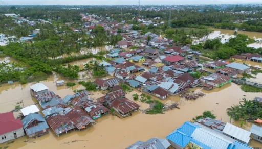 image for article Flooded? You May Be Eligible For An SSS Emergency Loan